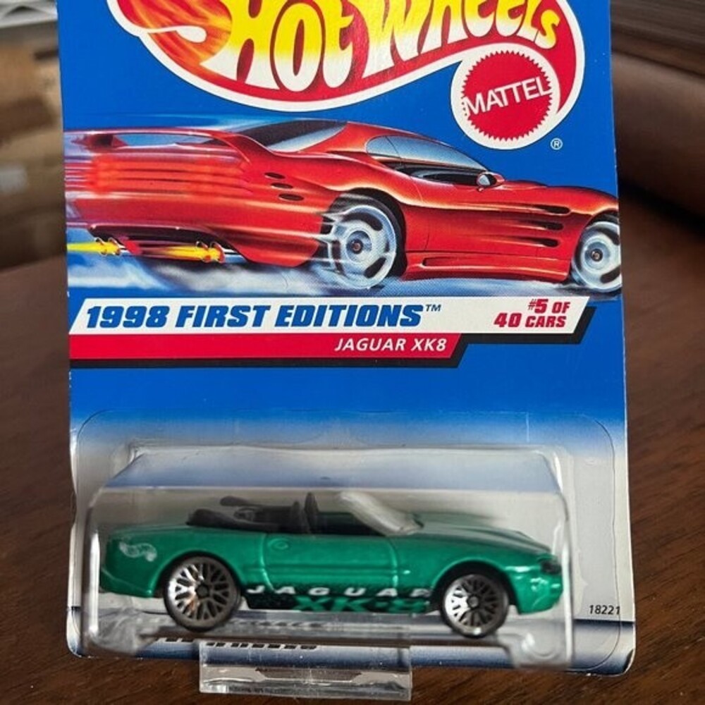 Vintage Hot Wheels 1998 First Editions #6 Jaguar XK8